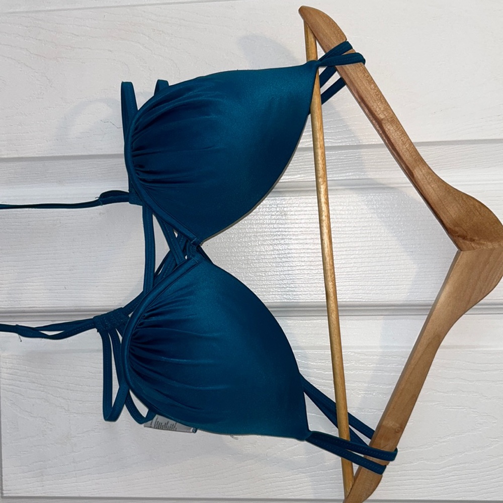 Dark Blue Target Bikini Top. Shade & Shore Brand. Size 36D.